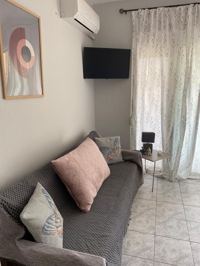 Small Beauty Studio Кавала Екстер'єр фото