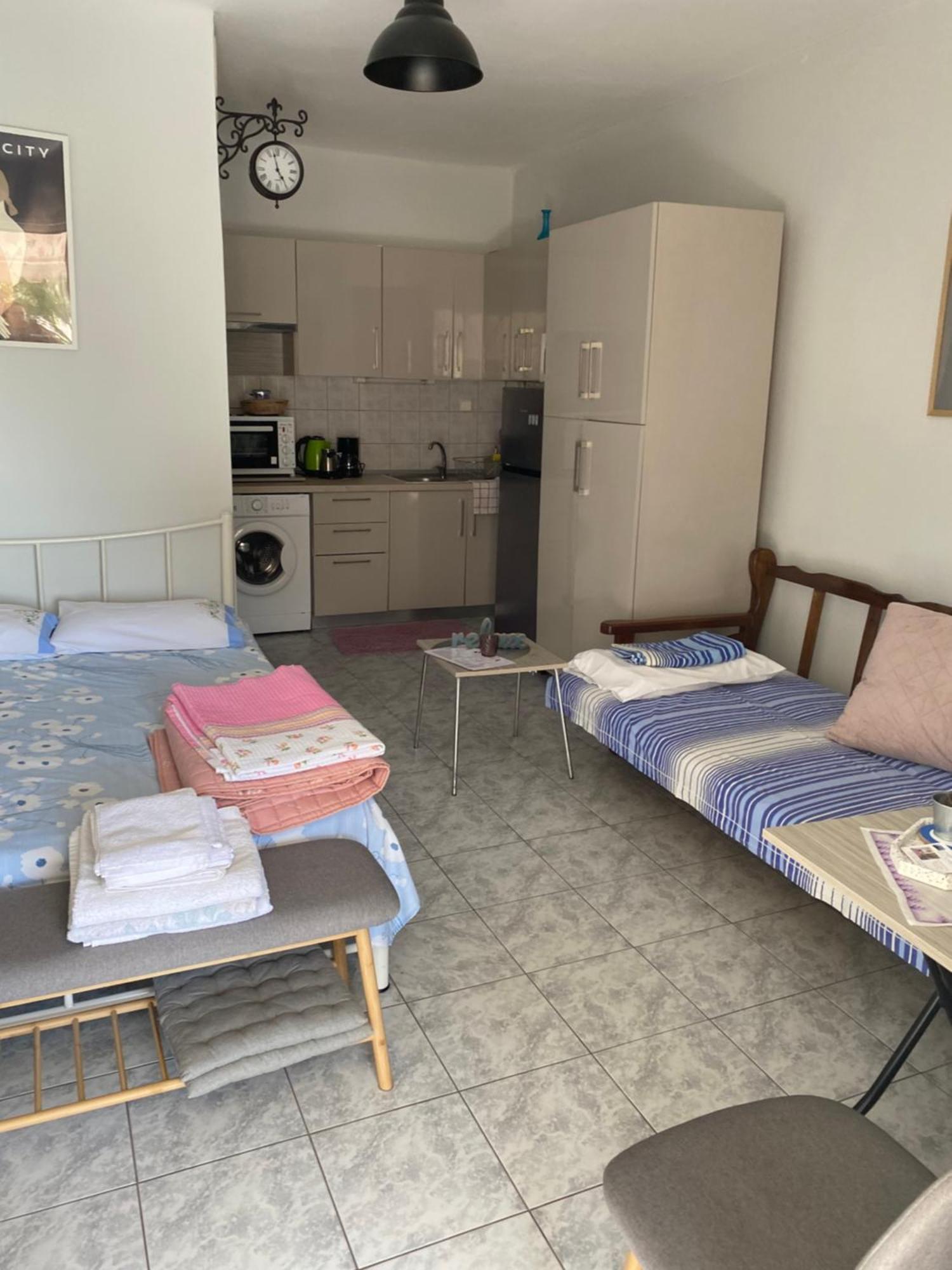 Small Beauty Studio Кавала Екстер'єр фото