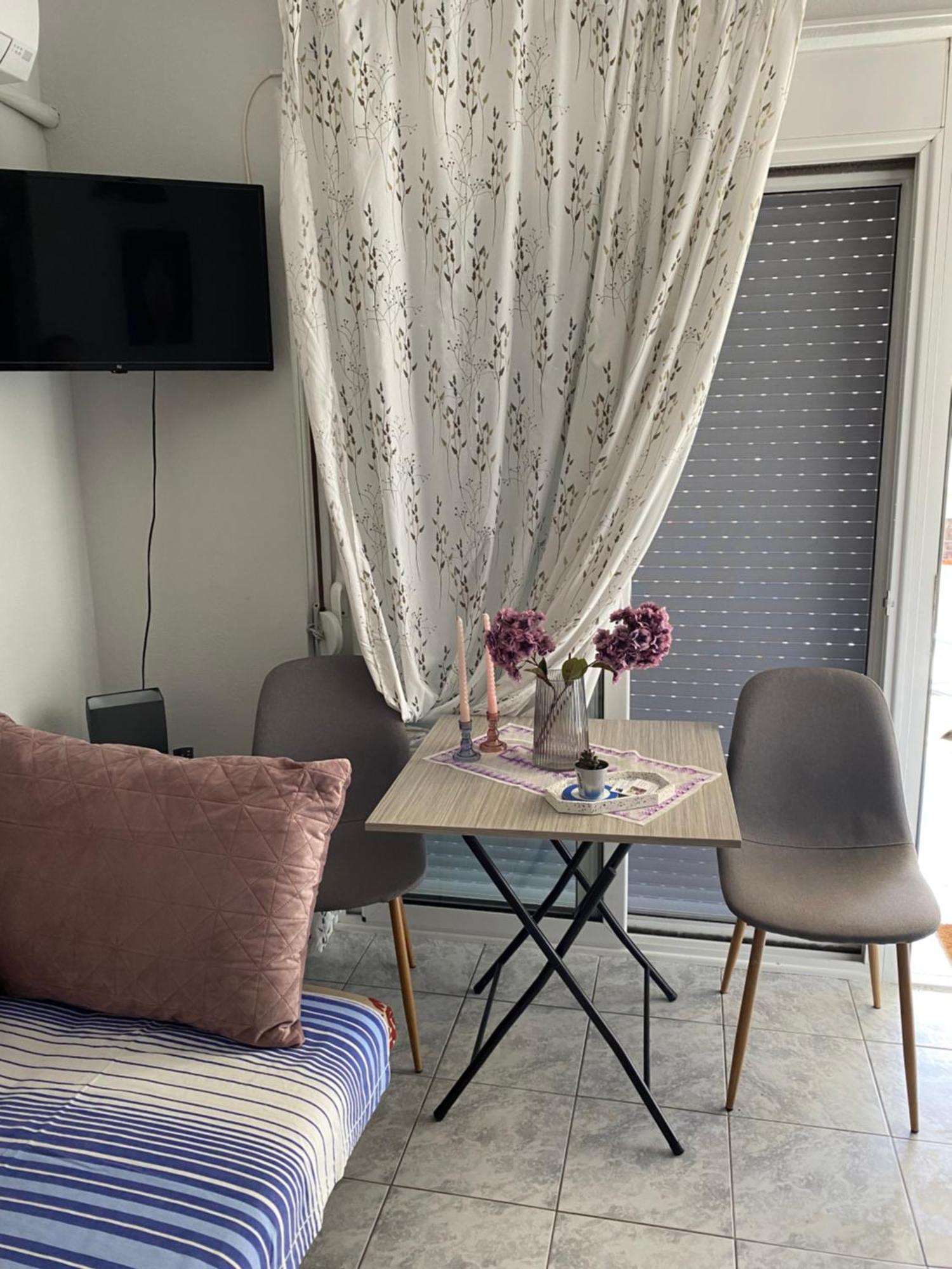 Small Beauty Studio Кавала Екстер'єр фото